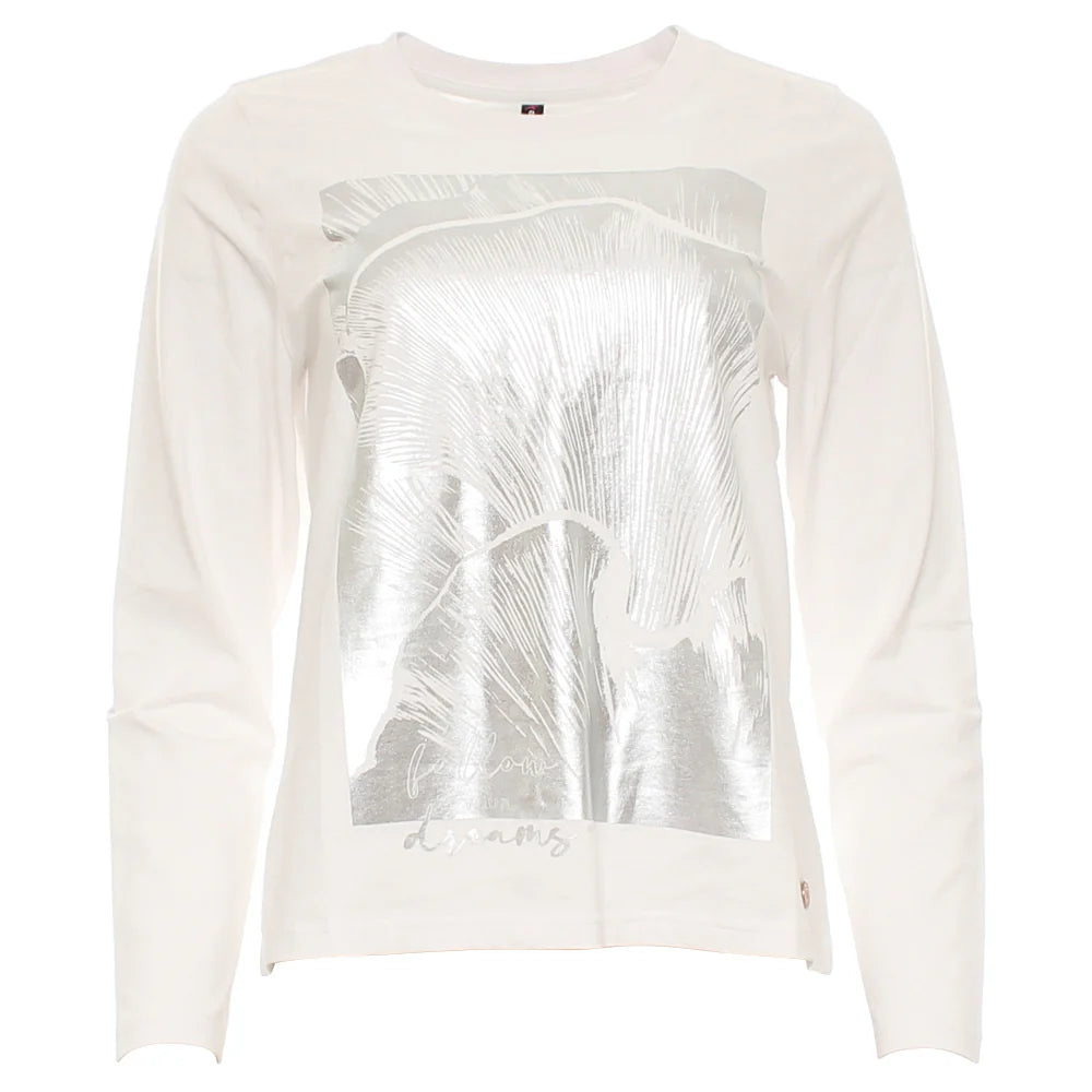 Darla Tee White