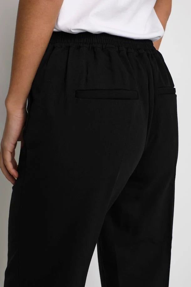 KAsakura Trousers Black