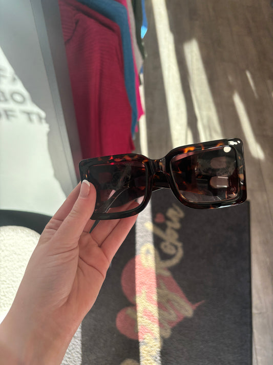 Brown sunglasses