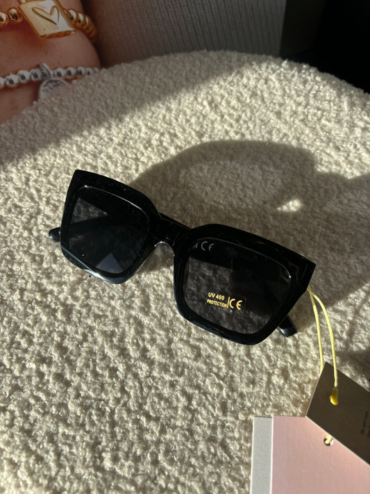 Black sunglasses