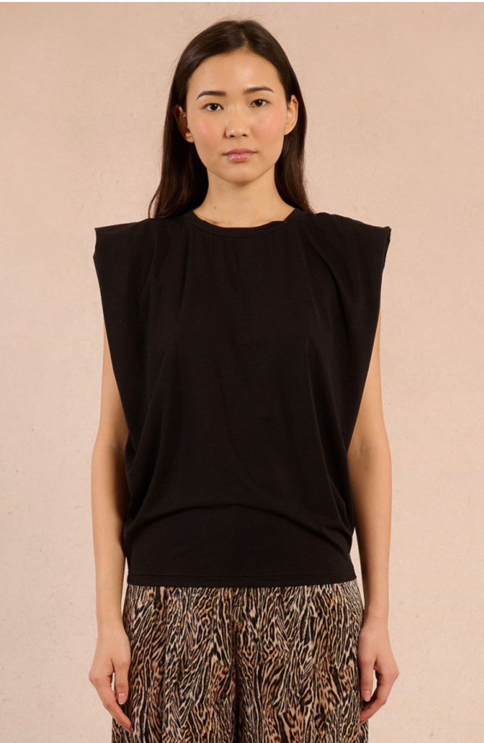 Black T-shirt
