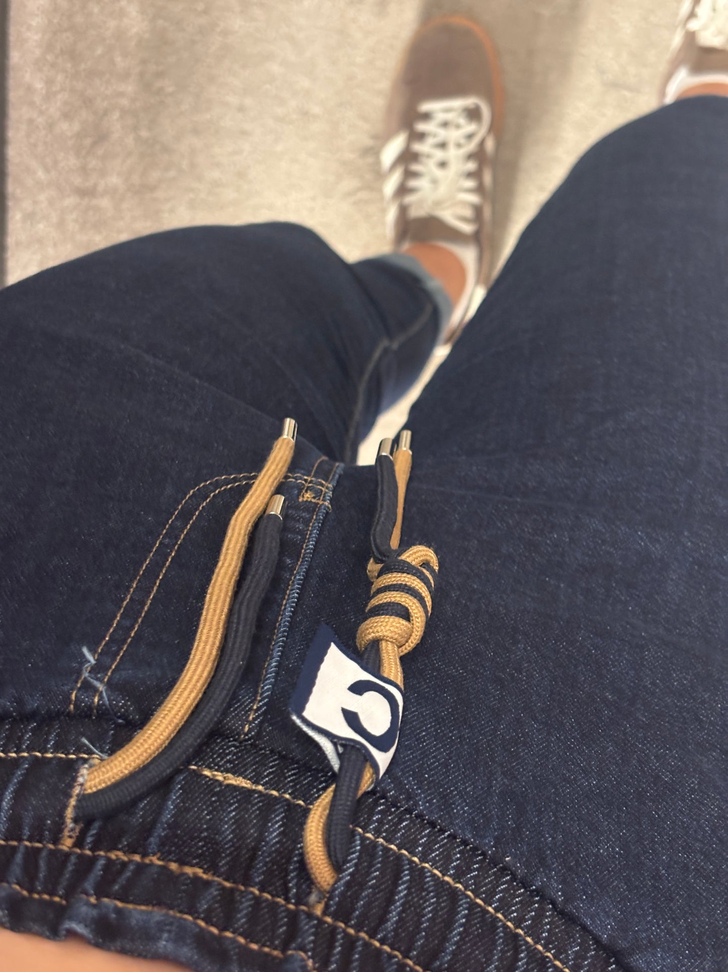 Mia jeans (dark denim)