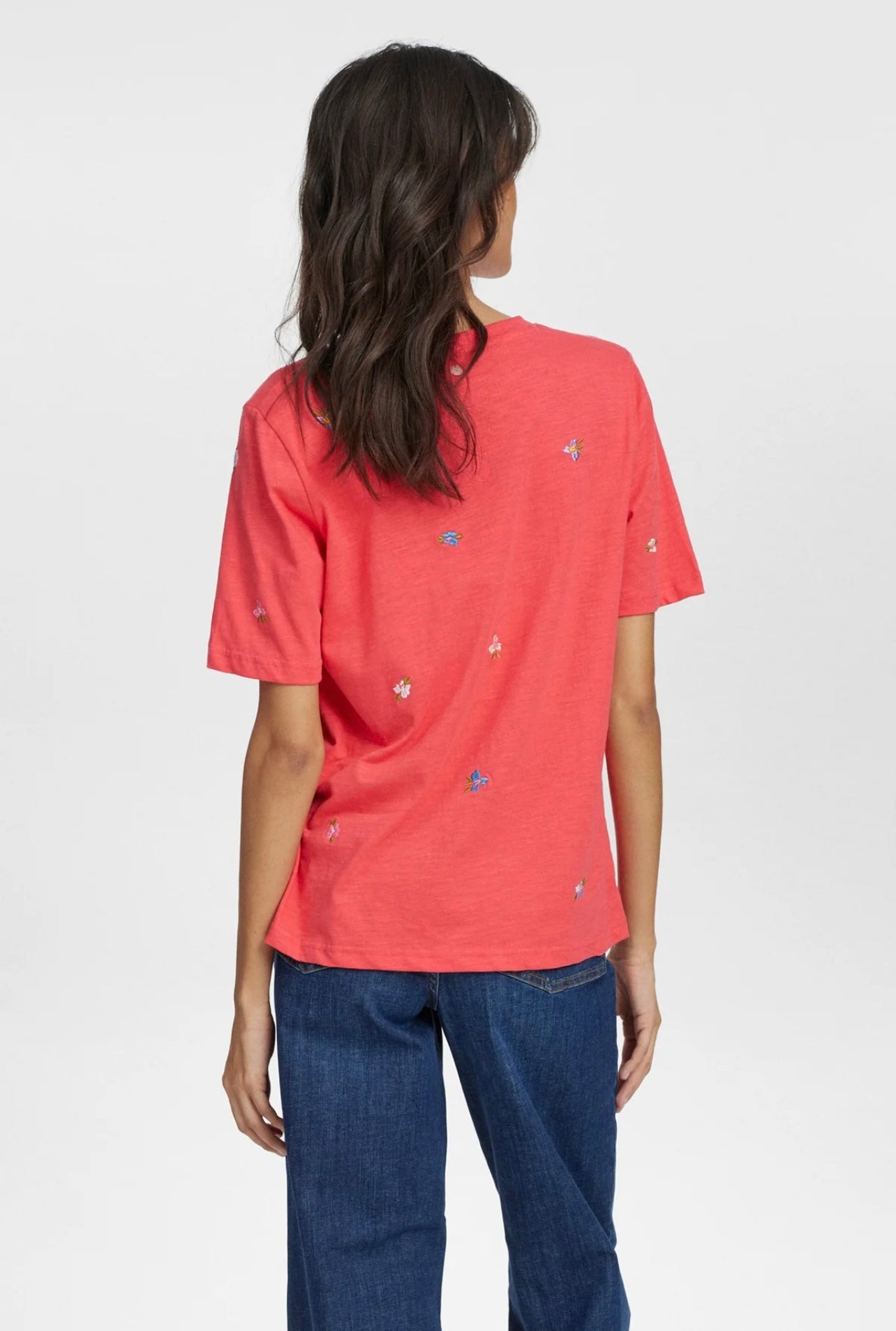 NUPILAS T-SHIRT