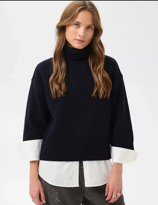 Uminasz Pullover
