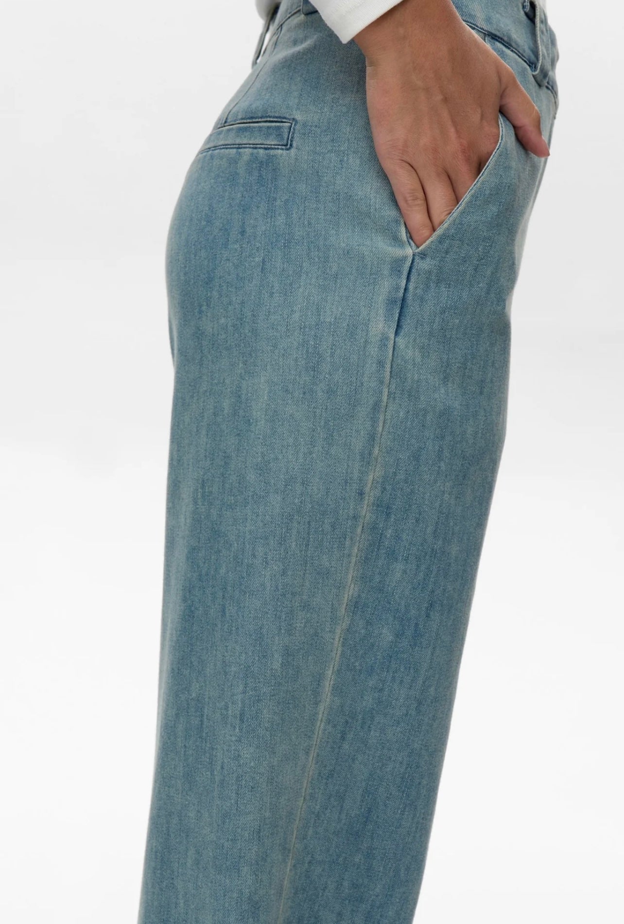 NUALETTA JEANS