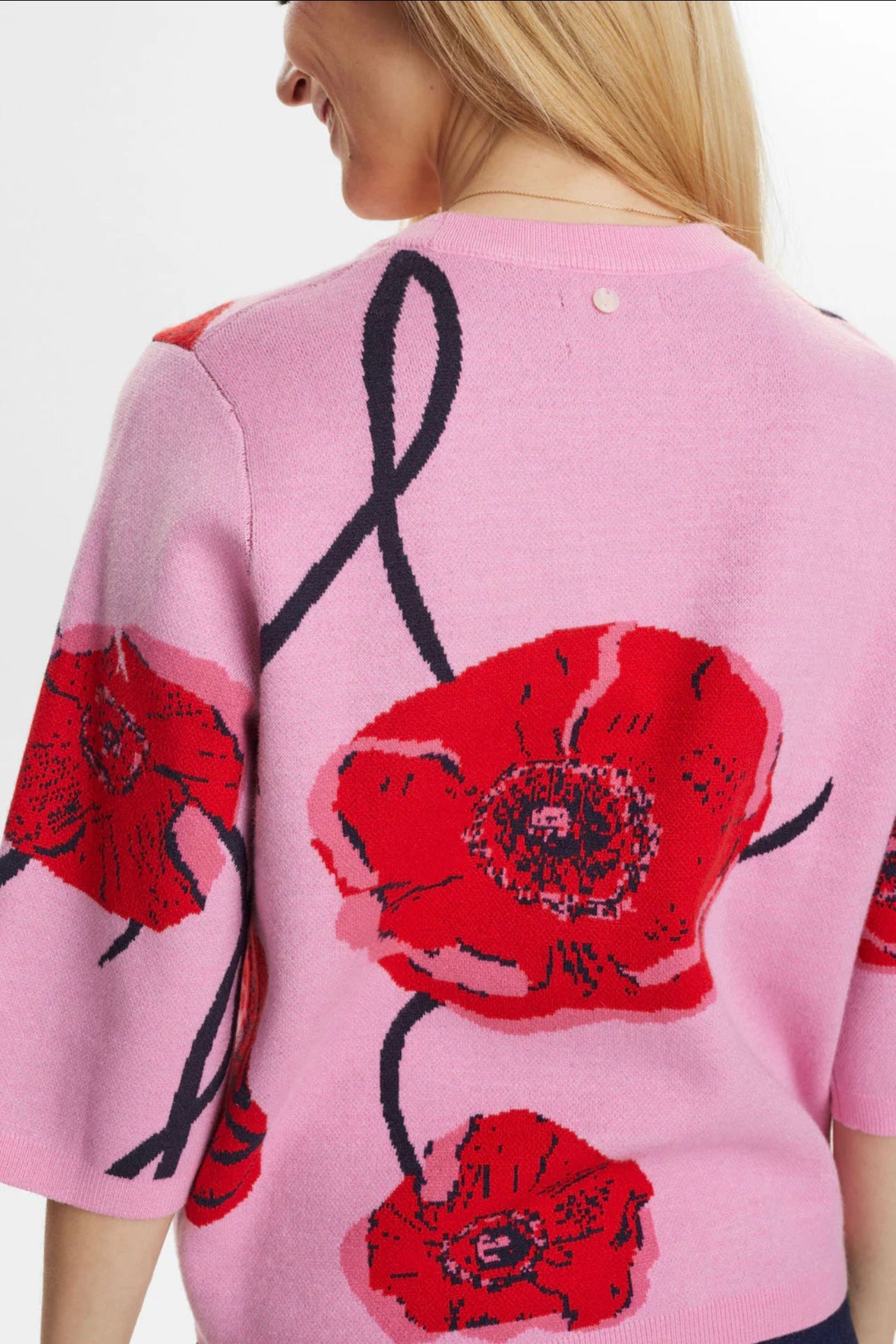 Nuvaliant pullover