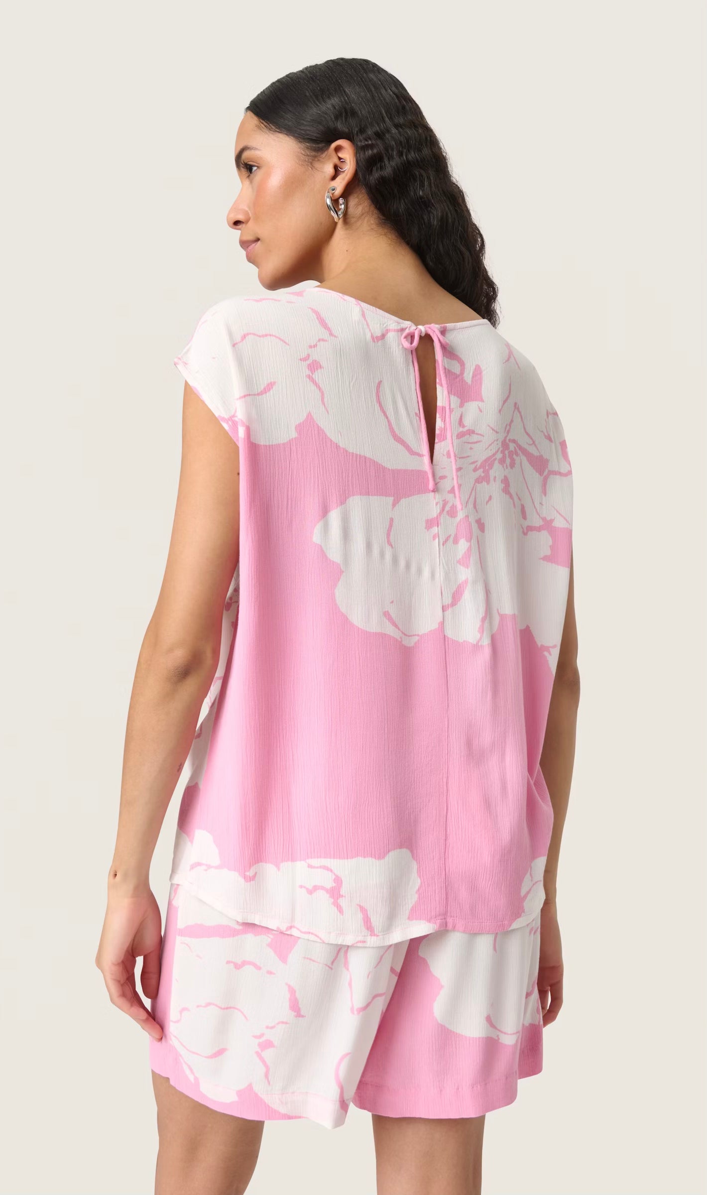 Zaya Top