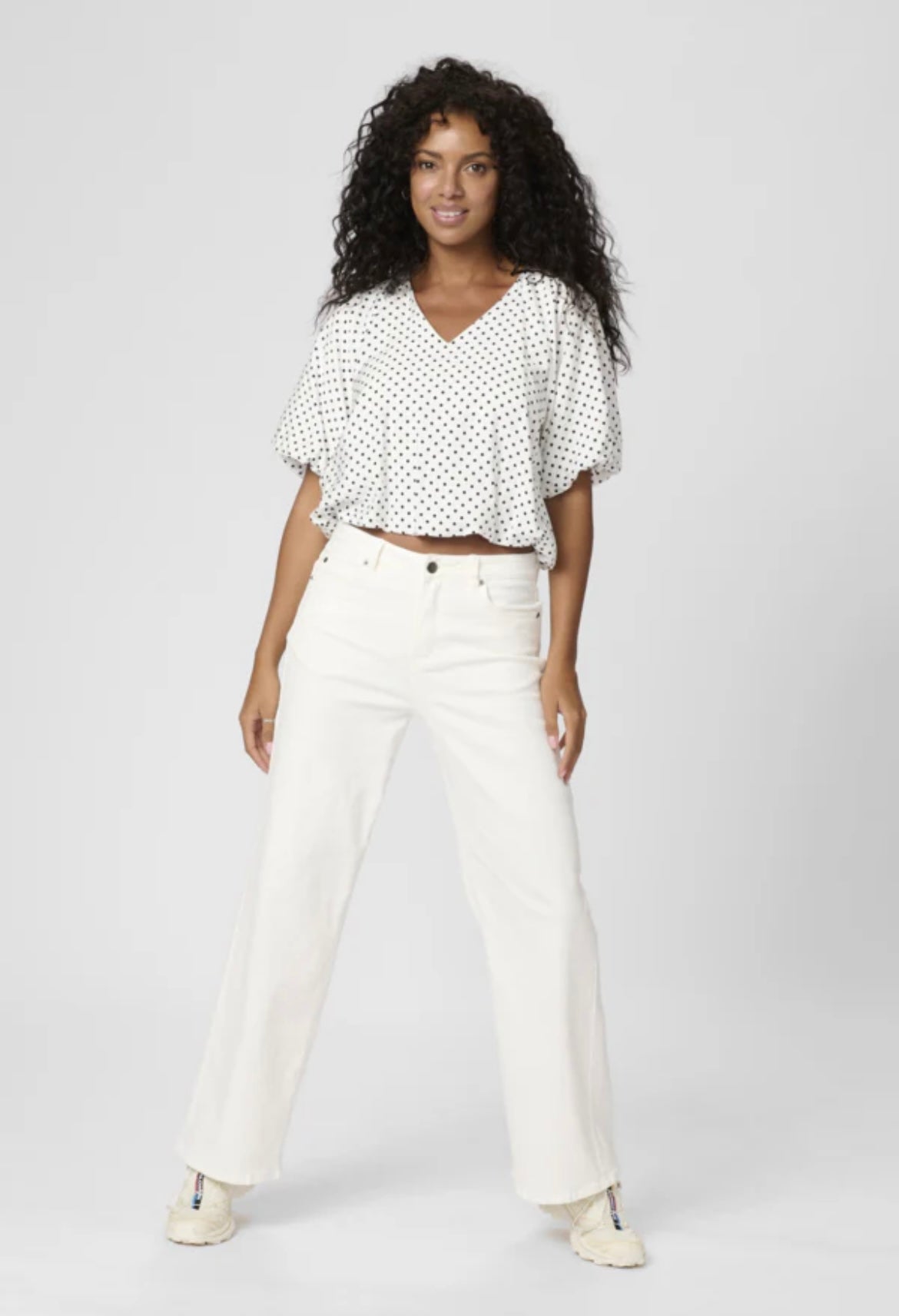 KAgwen Blouse
