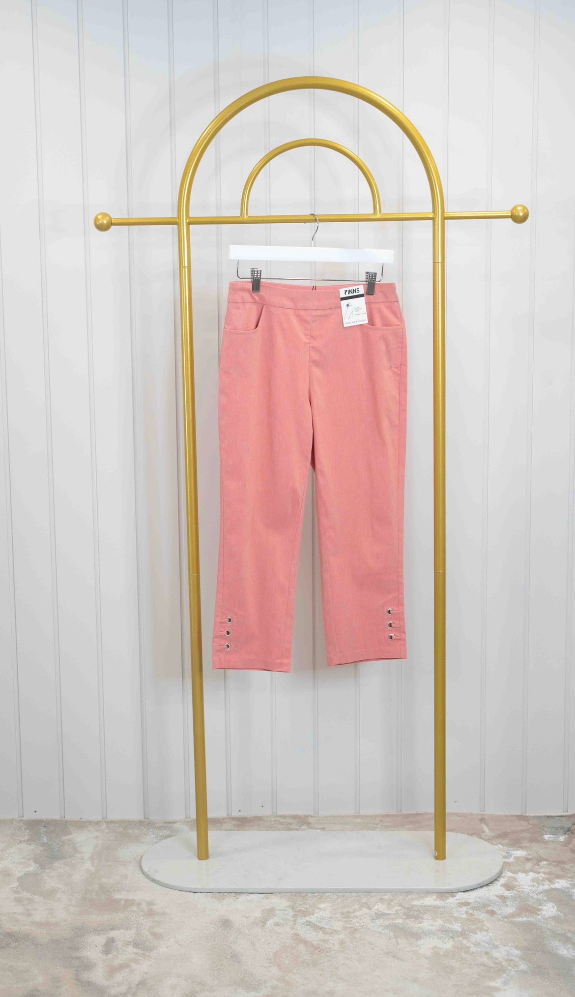 Pinns 408C Coral
