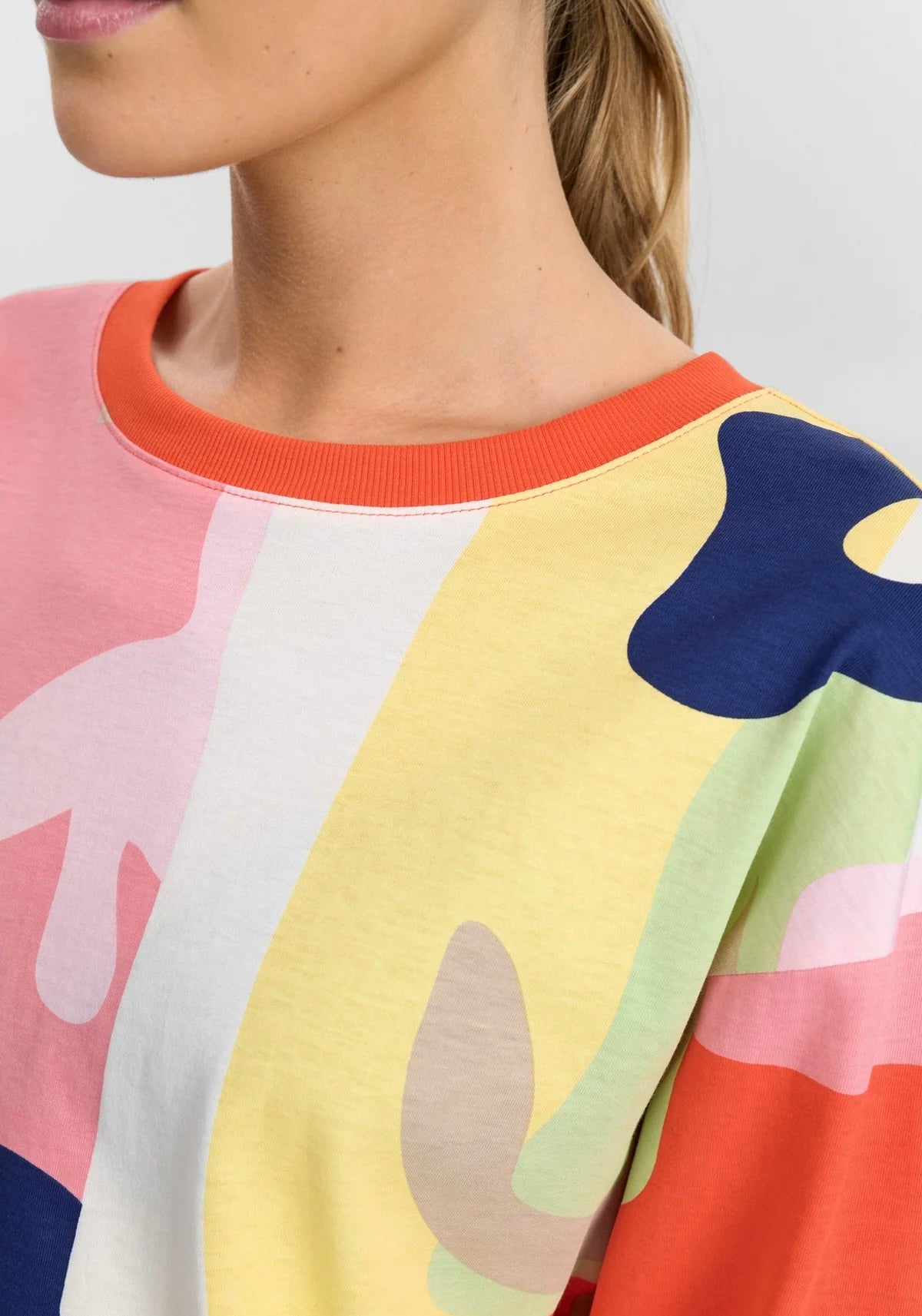 NUBRIGHED TOP