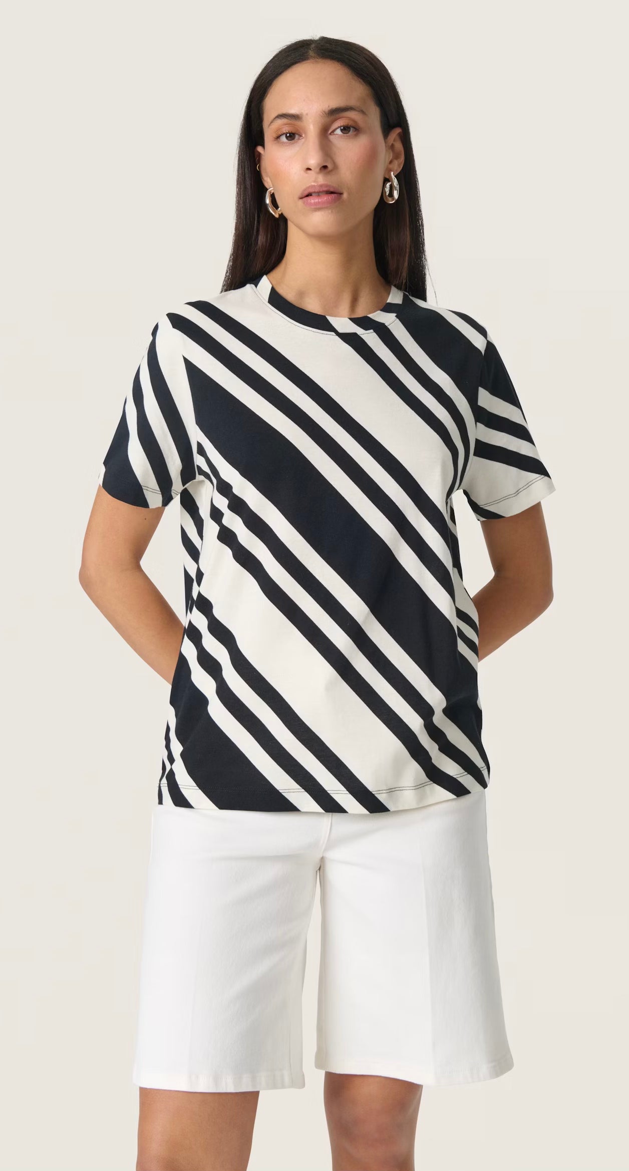 SLAeve T-shirt