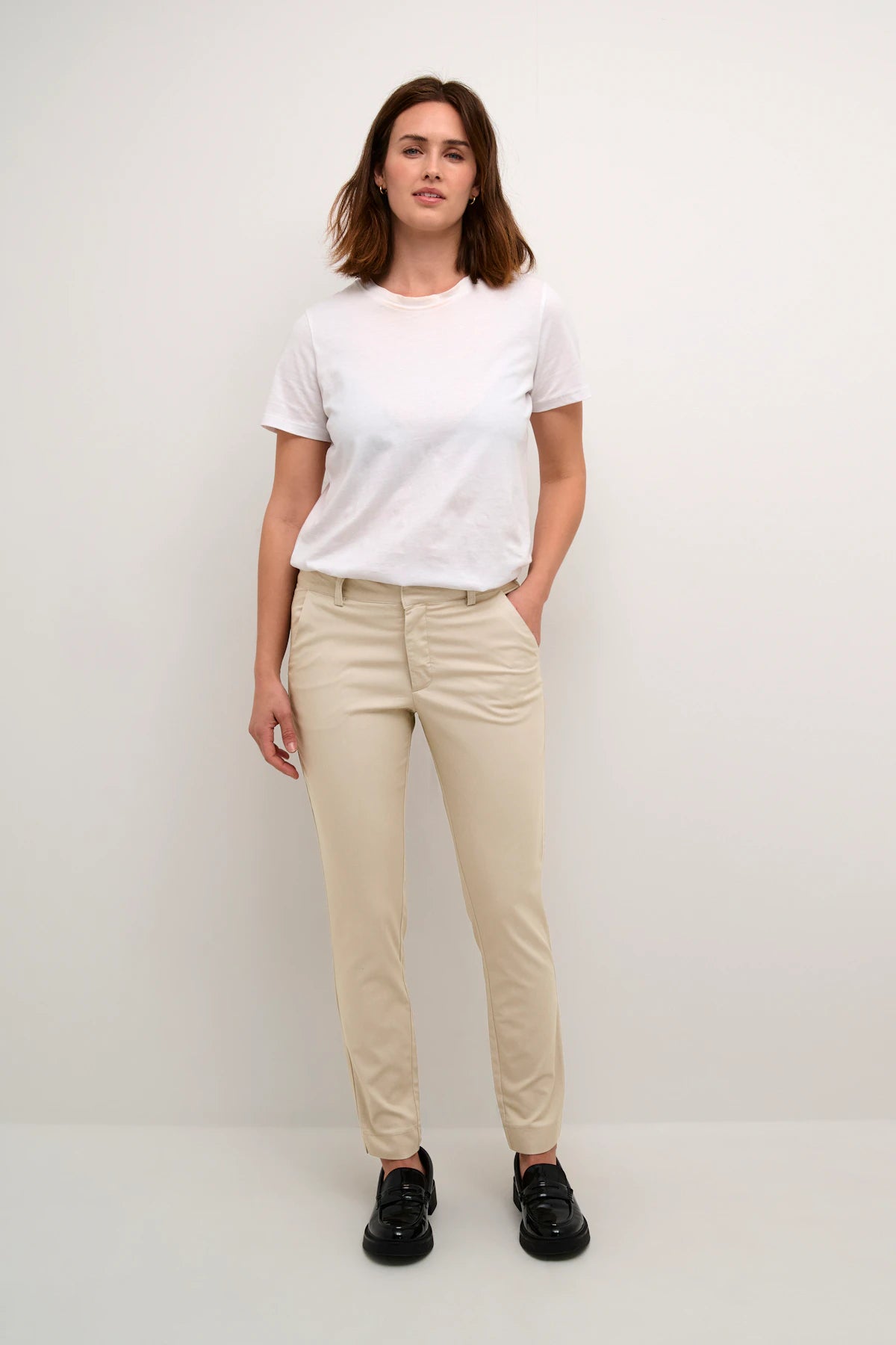 Kalea Chino Trouser