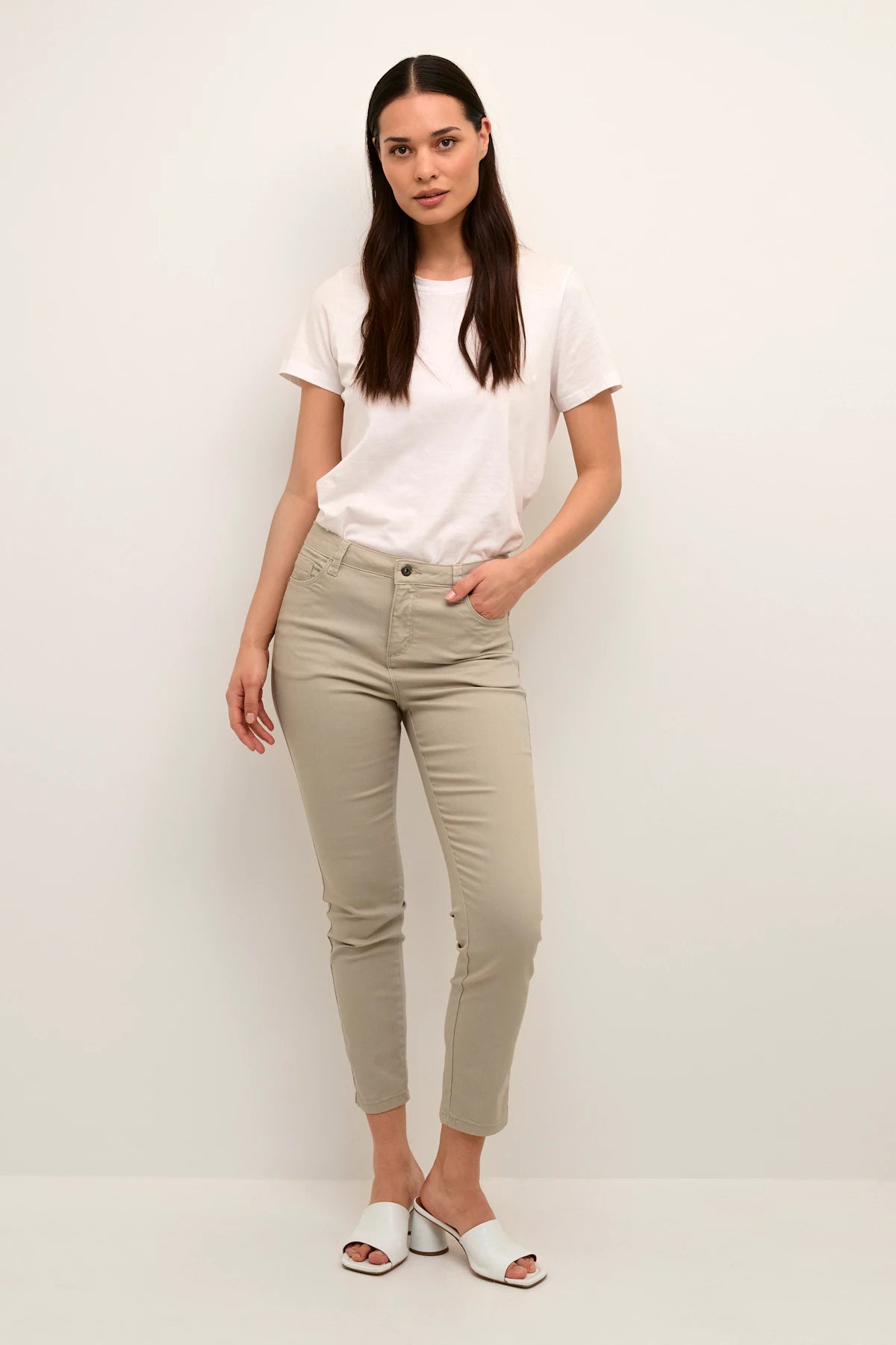 KAzelina straight jean
