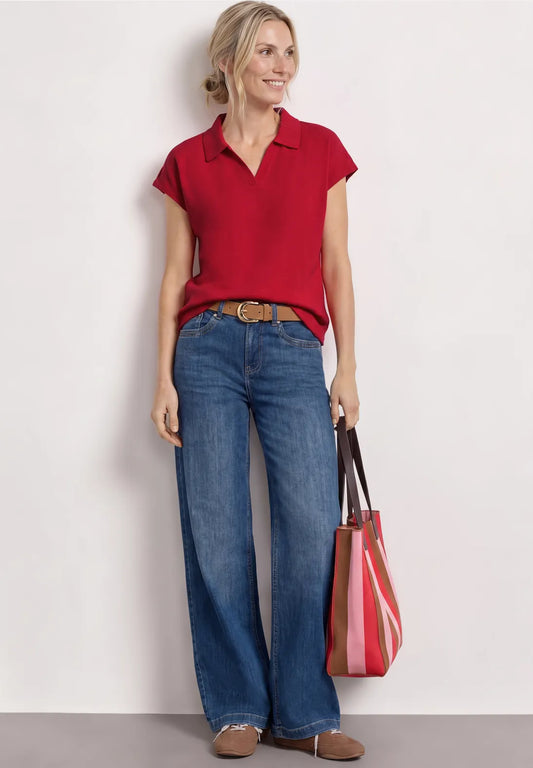 Red Poloshirt