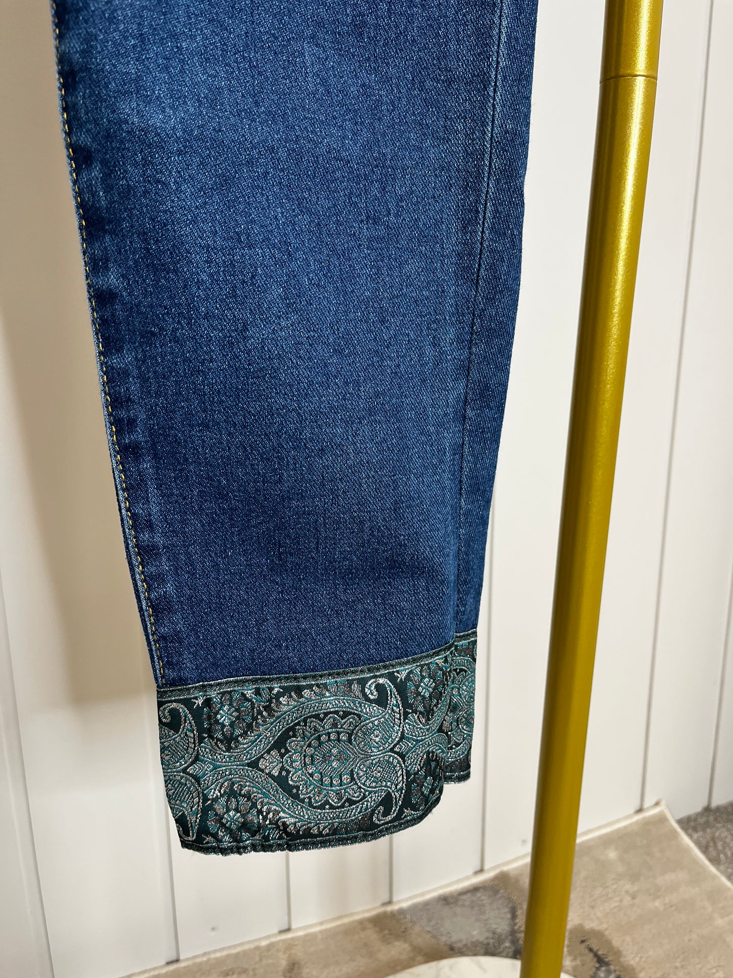 Pinns 581CT blue paisley