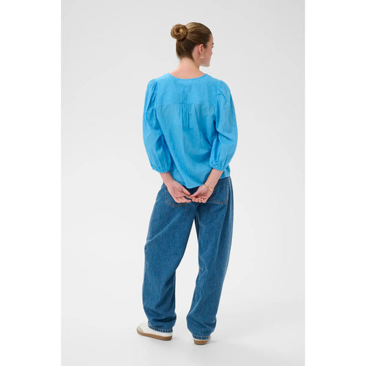 KAgabriela v neck shirt