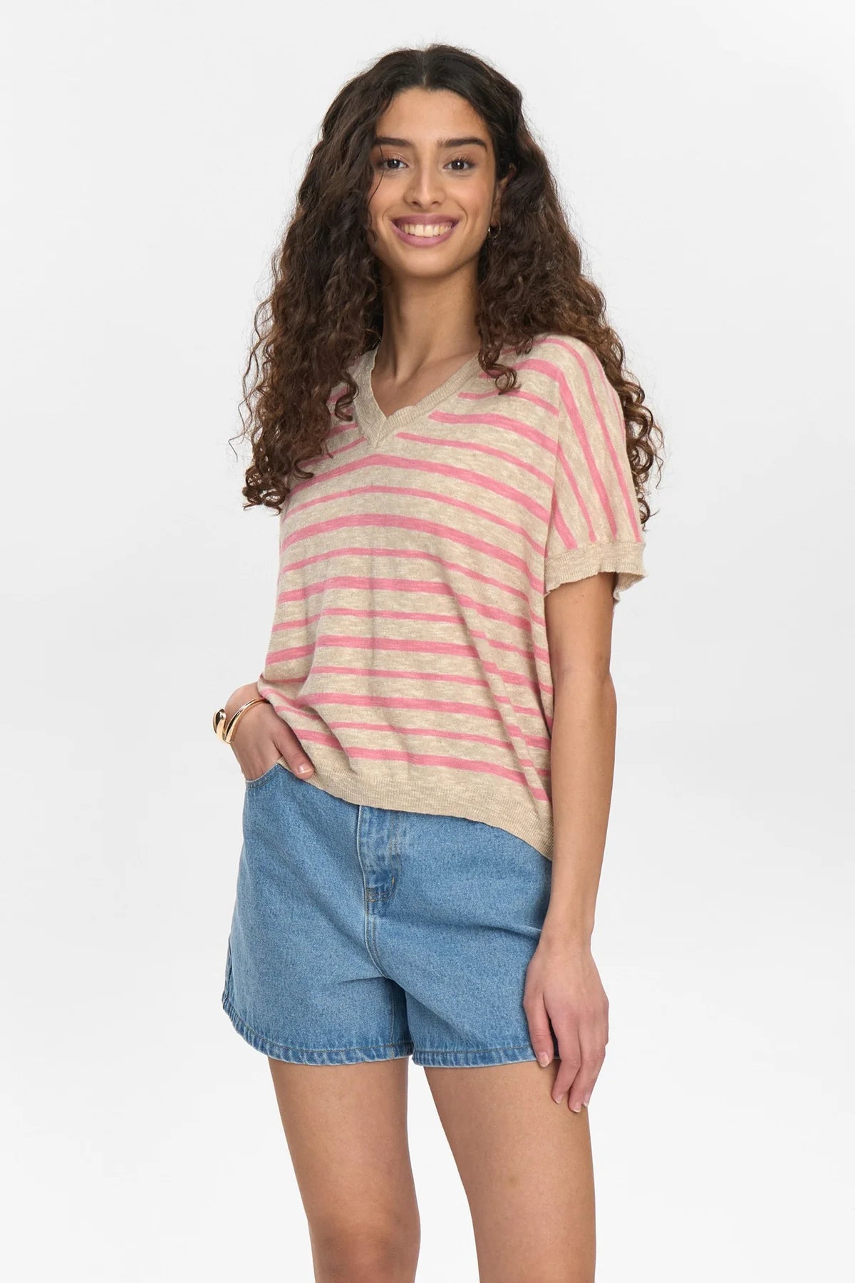 Nukiki Top