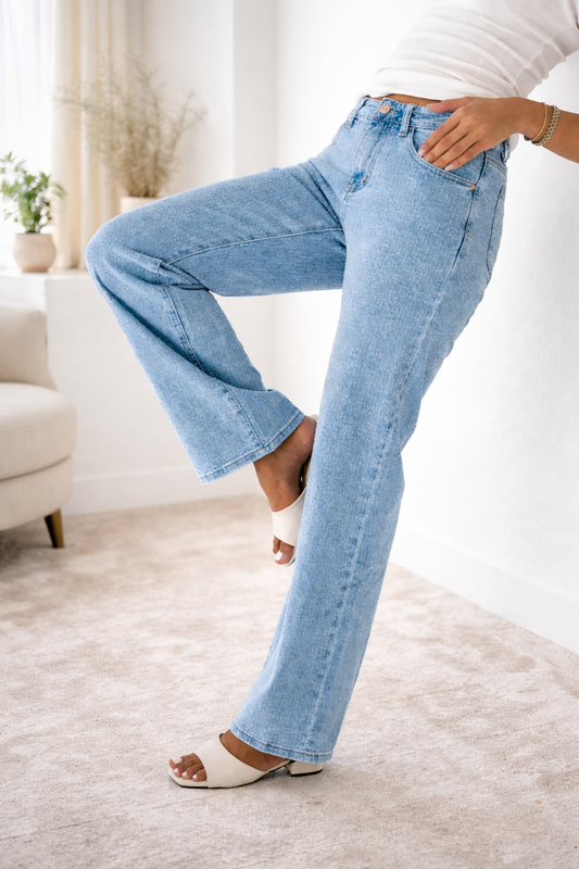 Mila Jeans