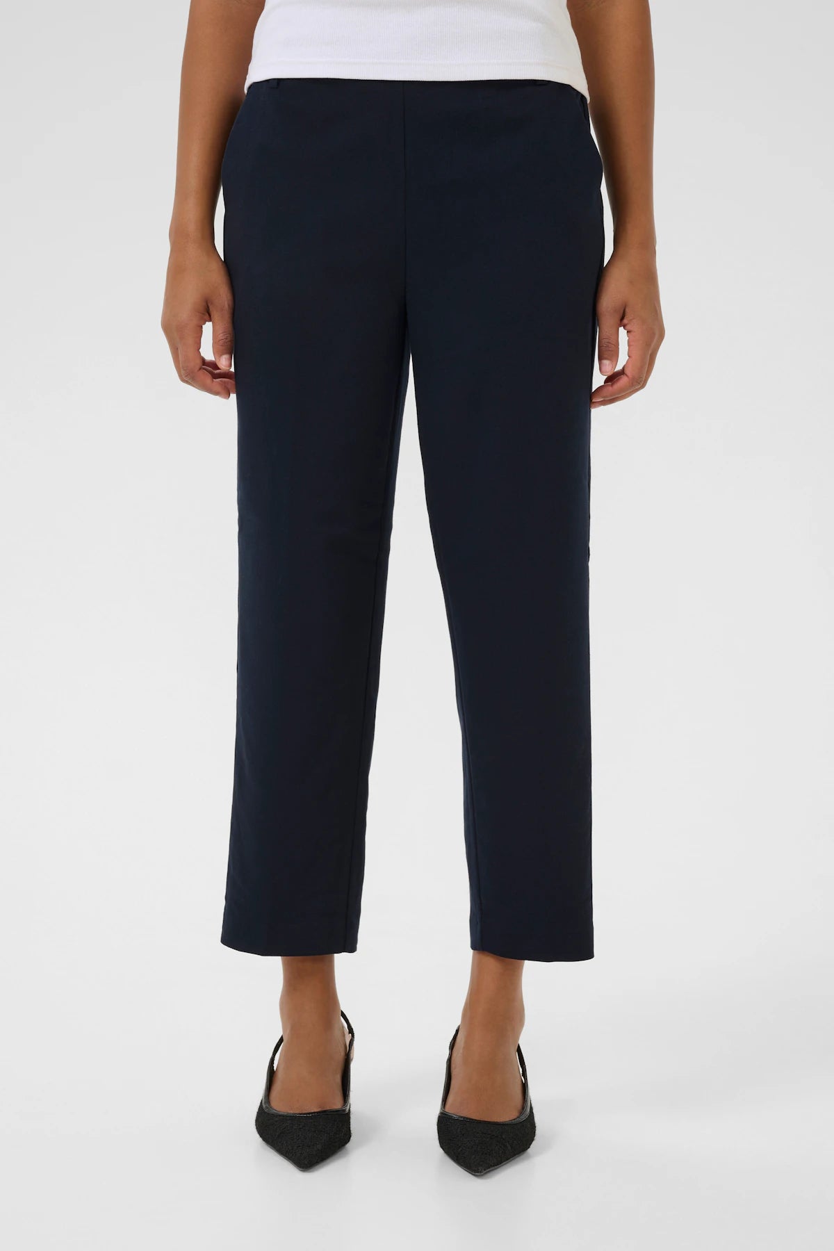 KAsakura cropped trousers Navy