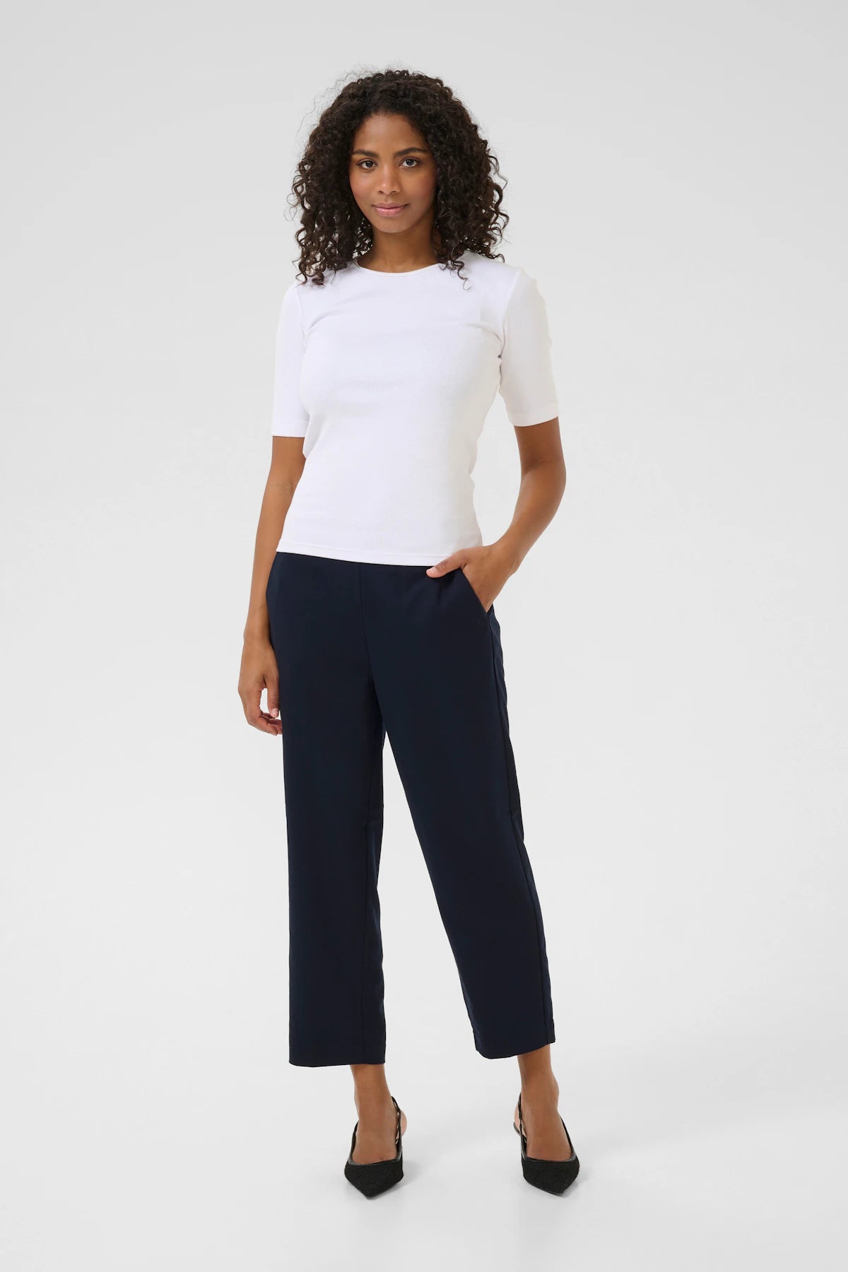 KAsakura cropped trousers Navy