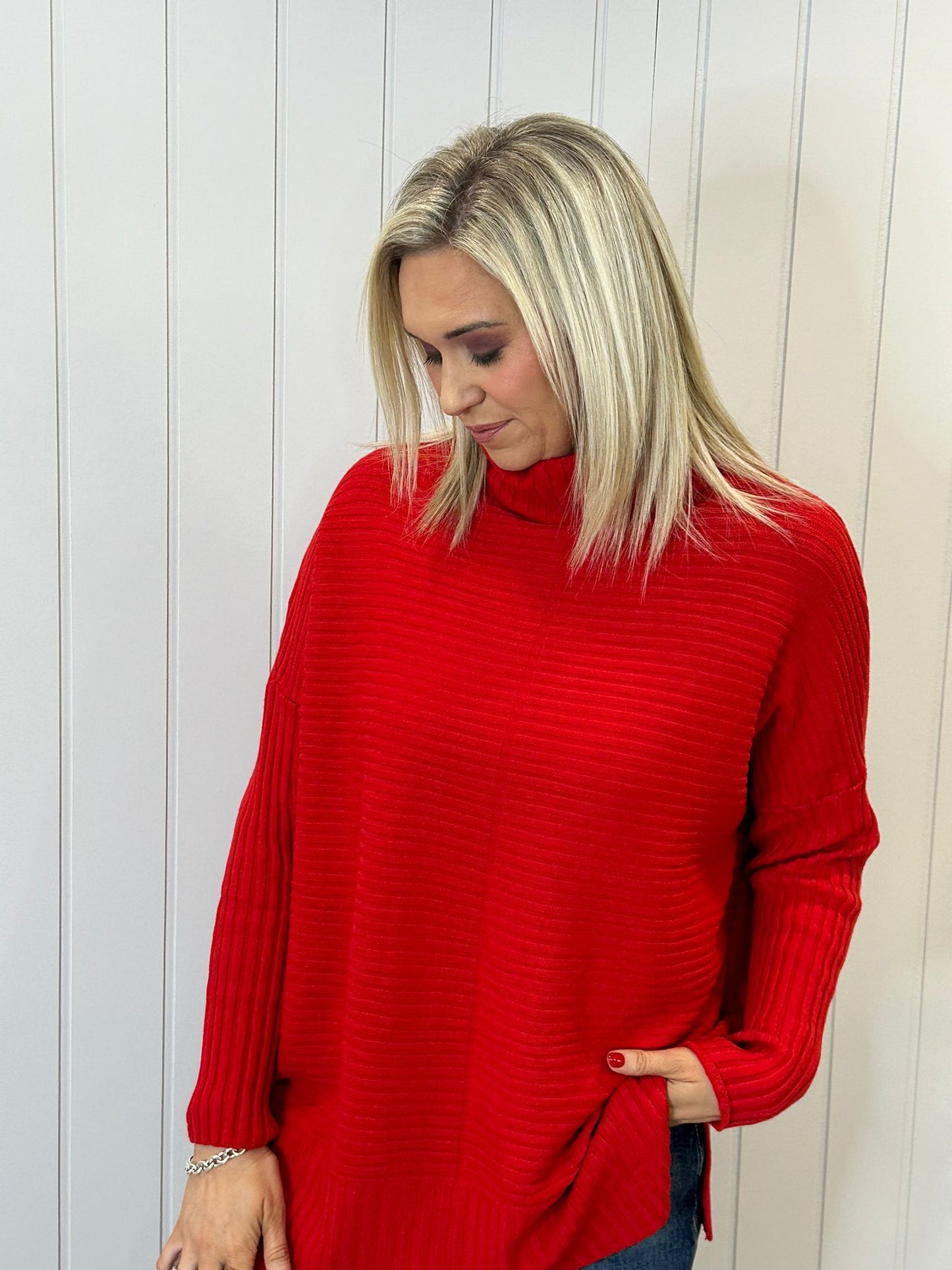 Red longline Jumper