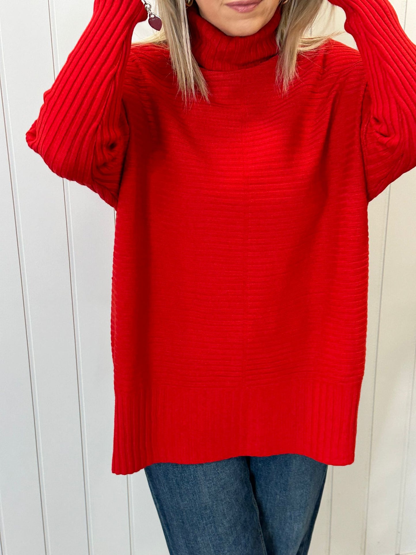 Red longline Jumper