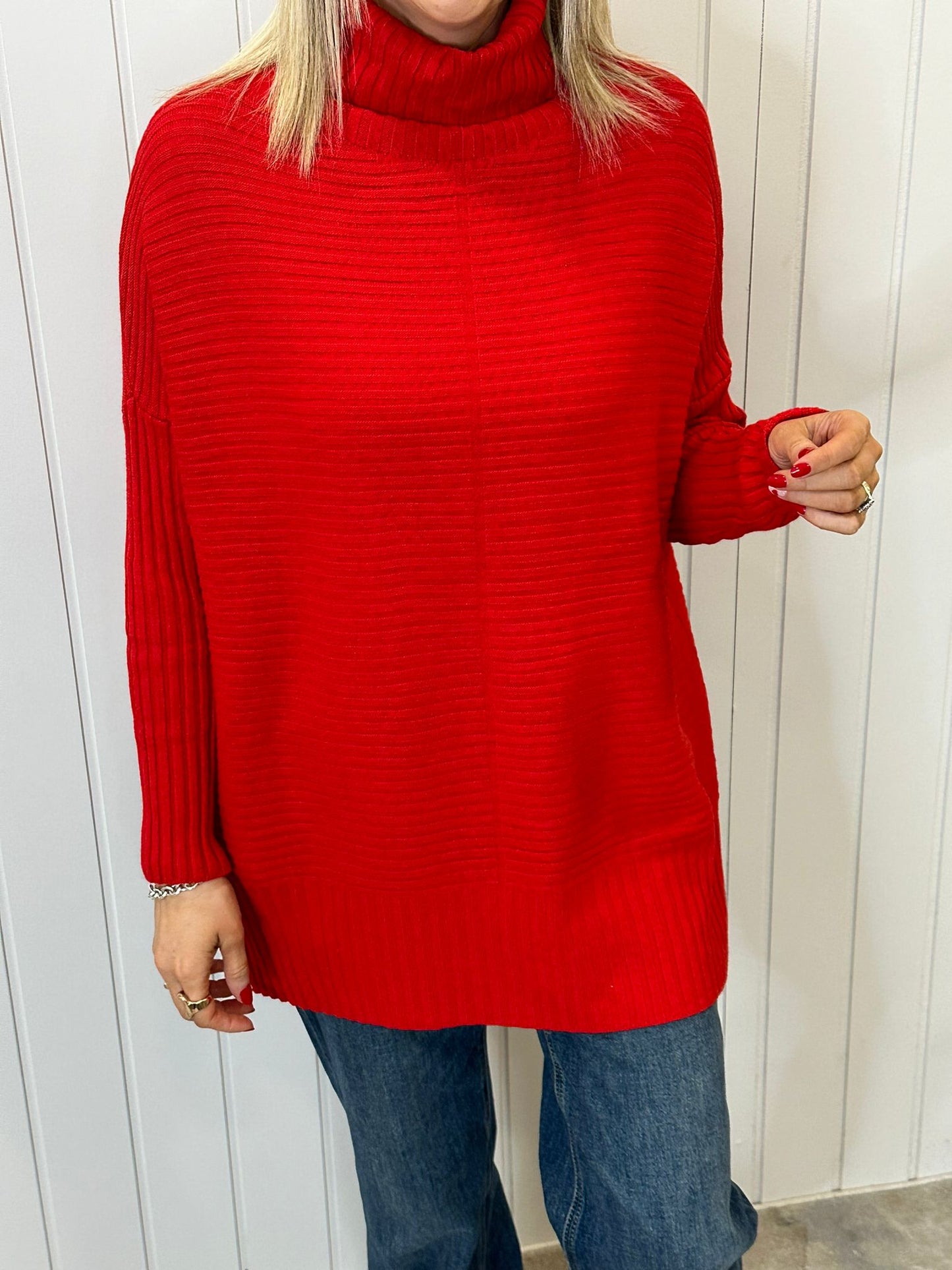 Red longline Jumper