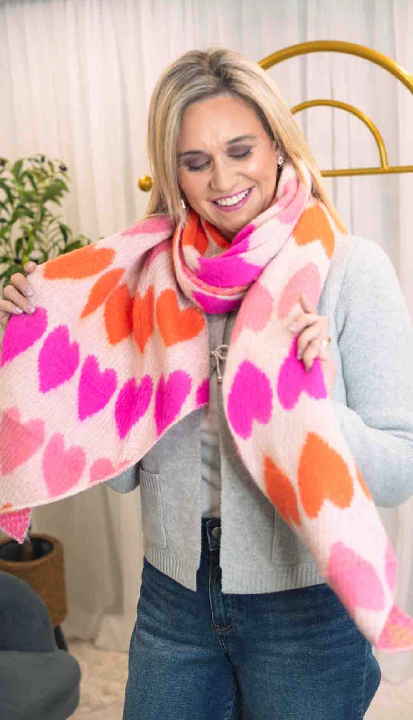 Heart Scarf cream