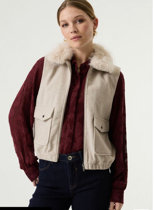 Sandy Gilet
