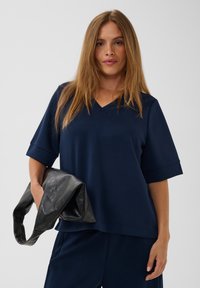 CUhilde Chabrina T-Shirt