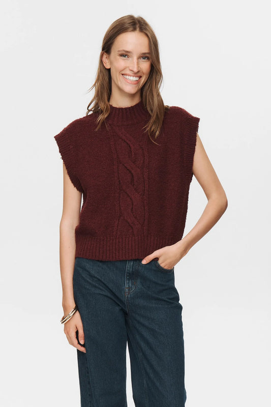 CALY vest