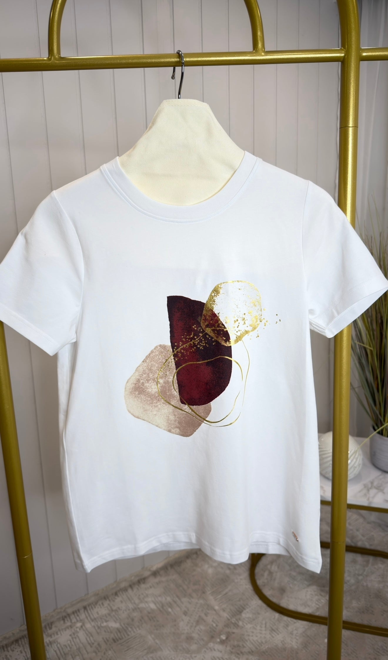 Rosalie T-Shirt