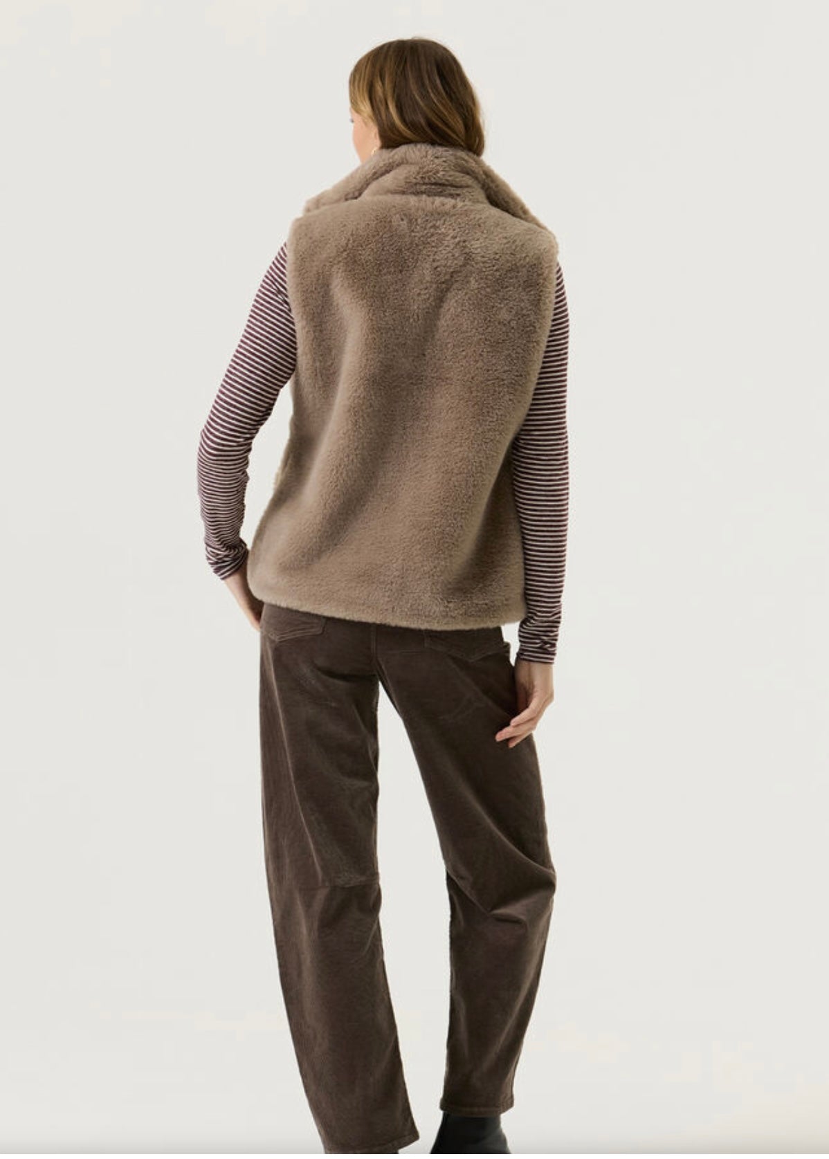 Taupe Gilet