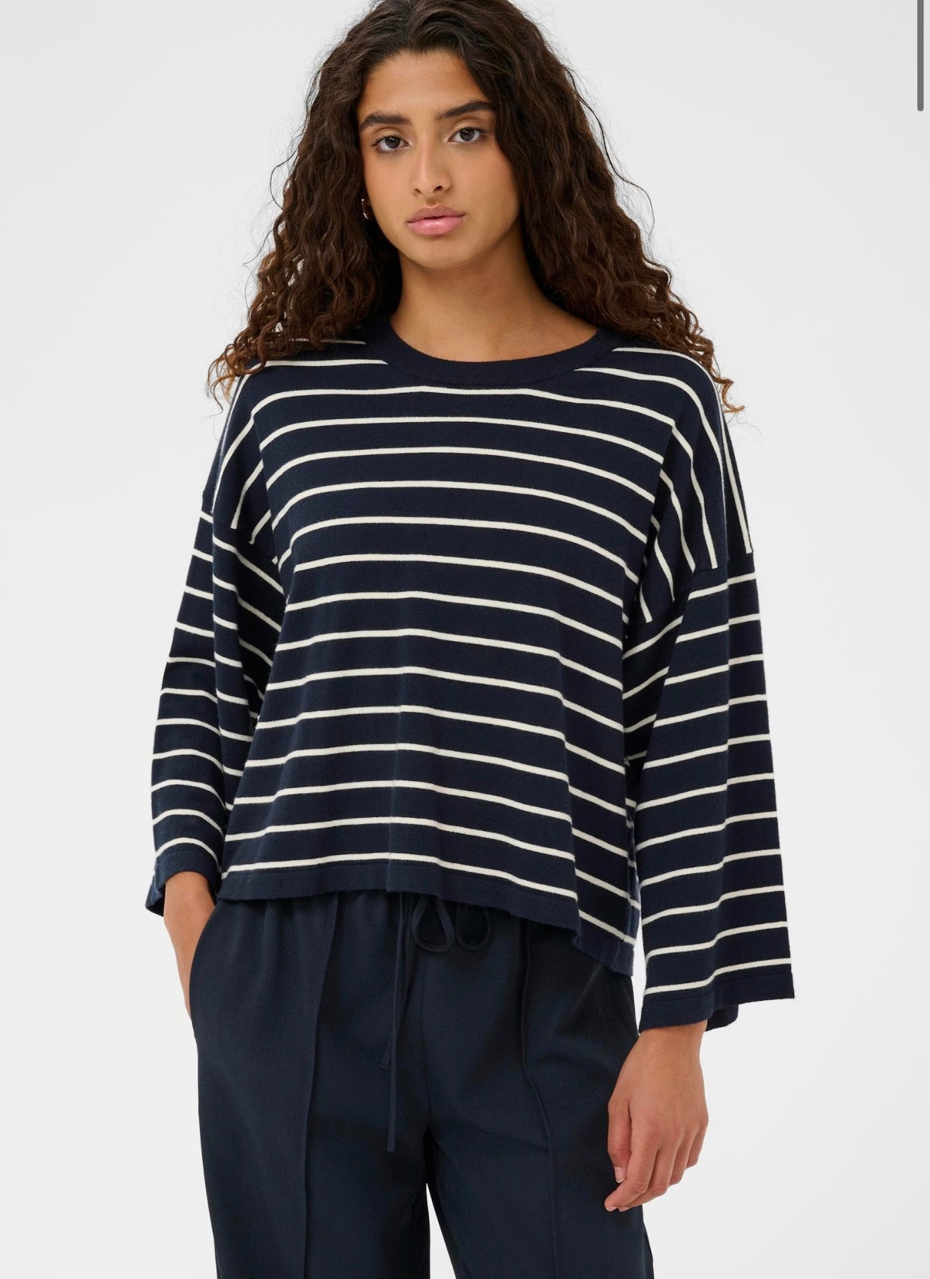 SLspina pullover (navy)