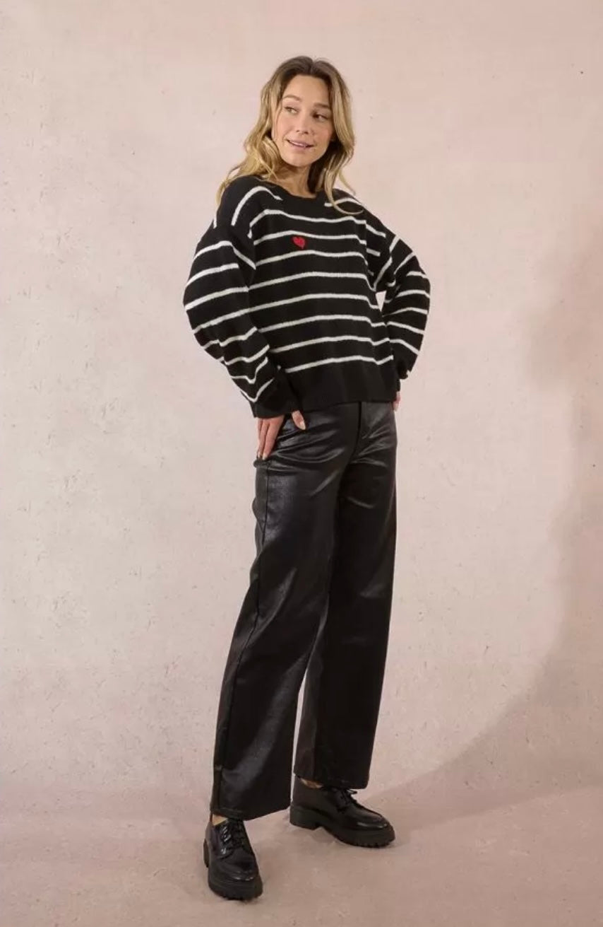 Ladies Knitted Sweater Black/Off White