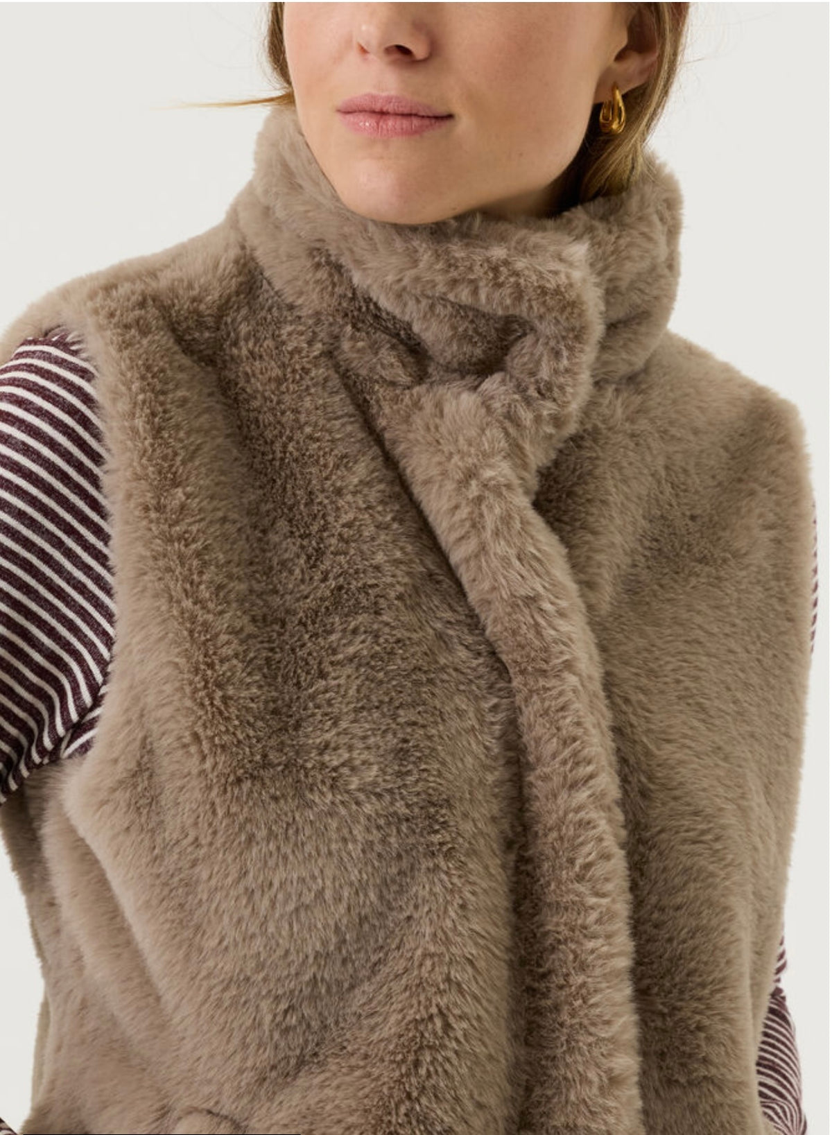 Taupe Gilet
