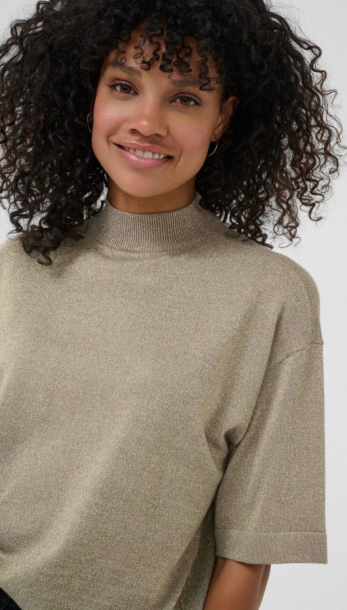 Regina Turtleneck Pullover