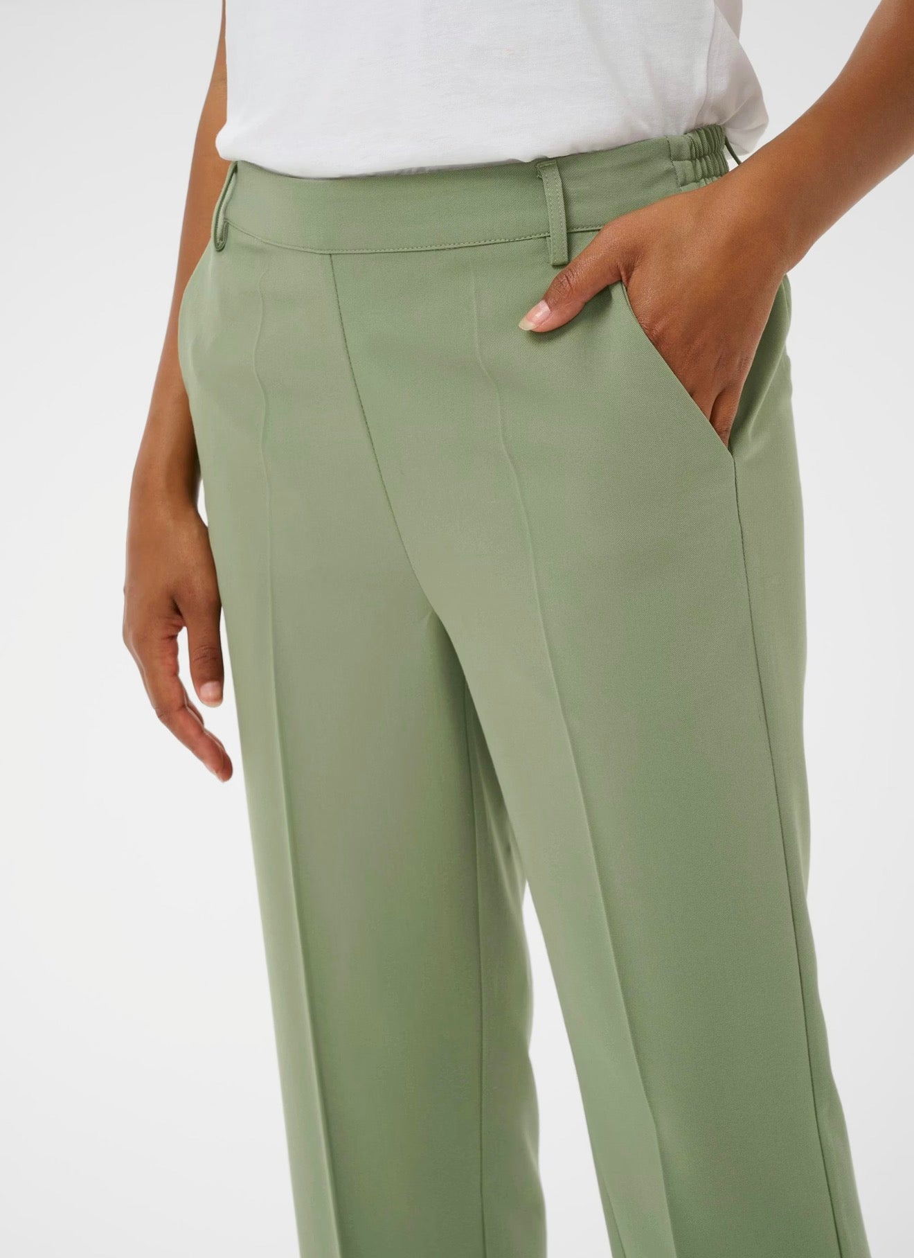 KAsakura cropped trousers
