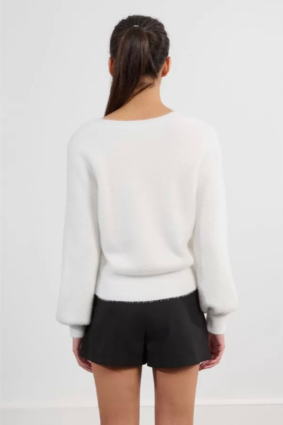 Bow FLUFFY SWEATER