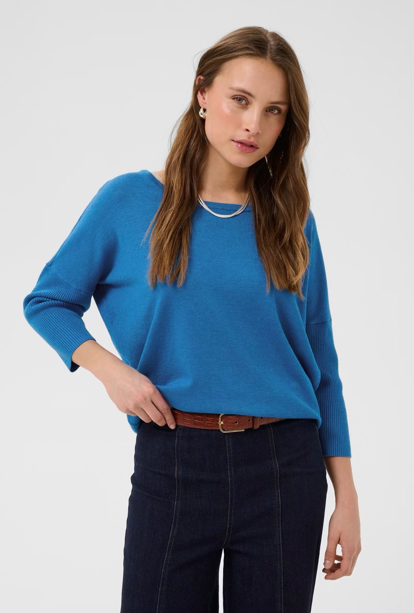 MilaSZ R-Neck Pullover