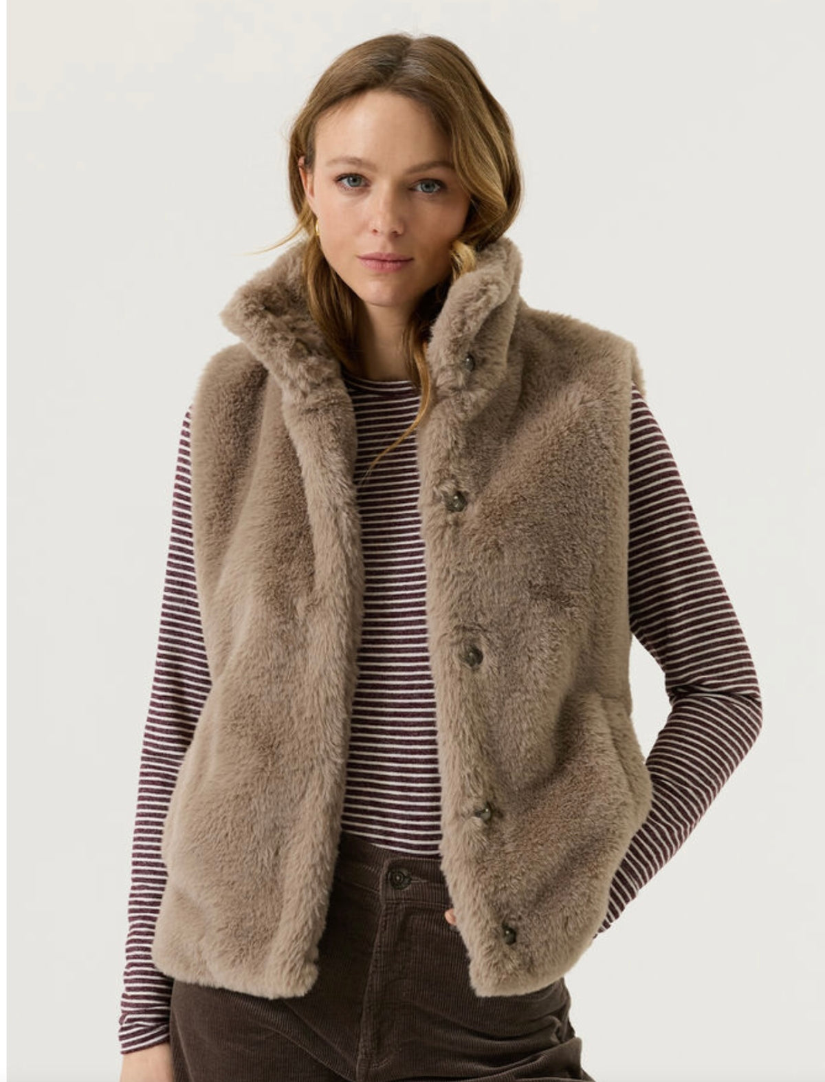 Taupe Gilet