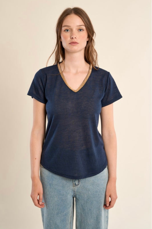 NAVY BLUE T-SHIRT