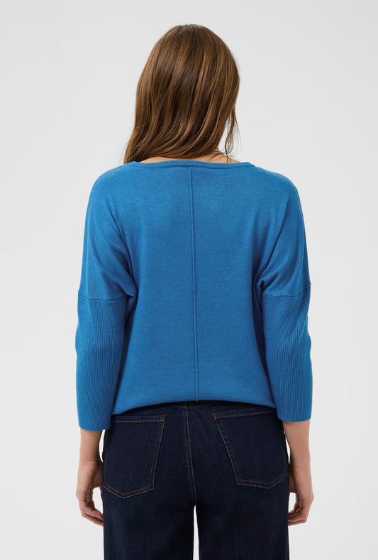 MilaSZ R-Neck Pullover