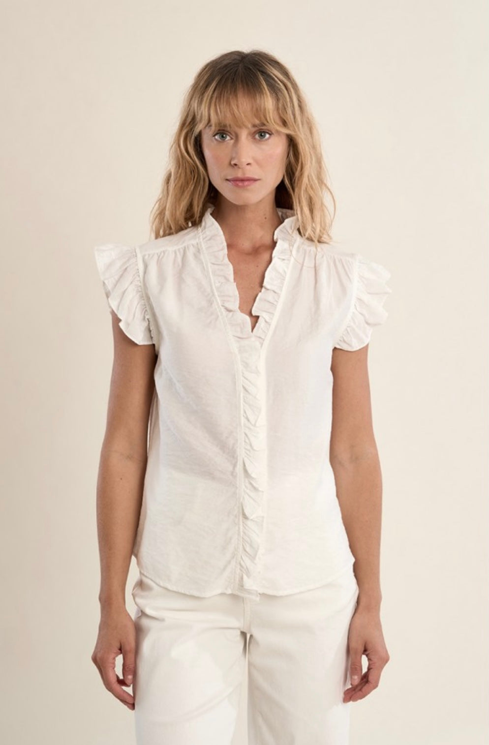 RUFFLE BLOUSE TOP