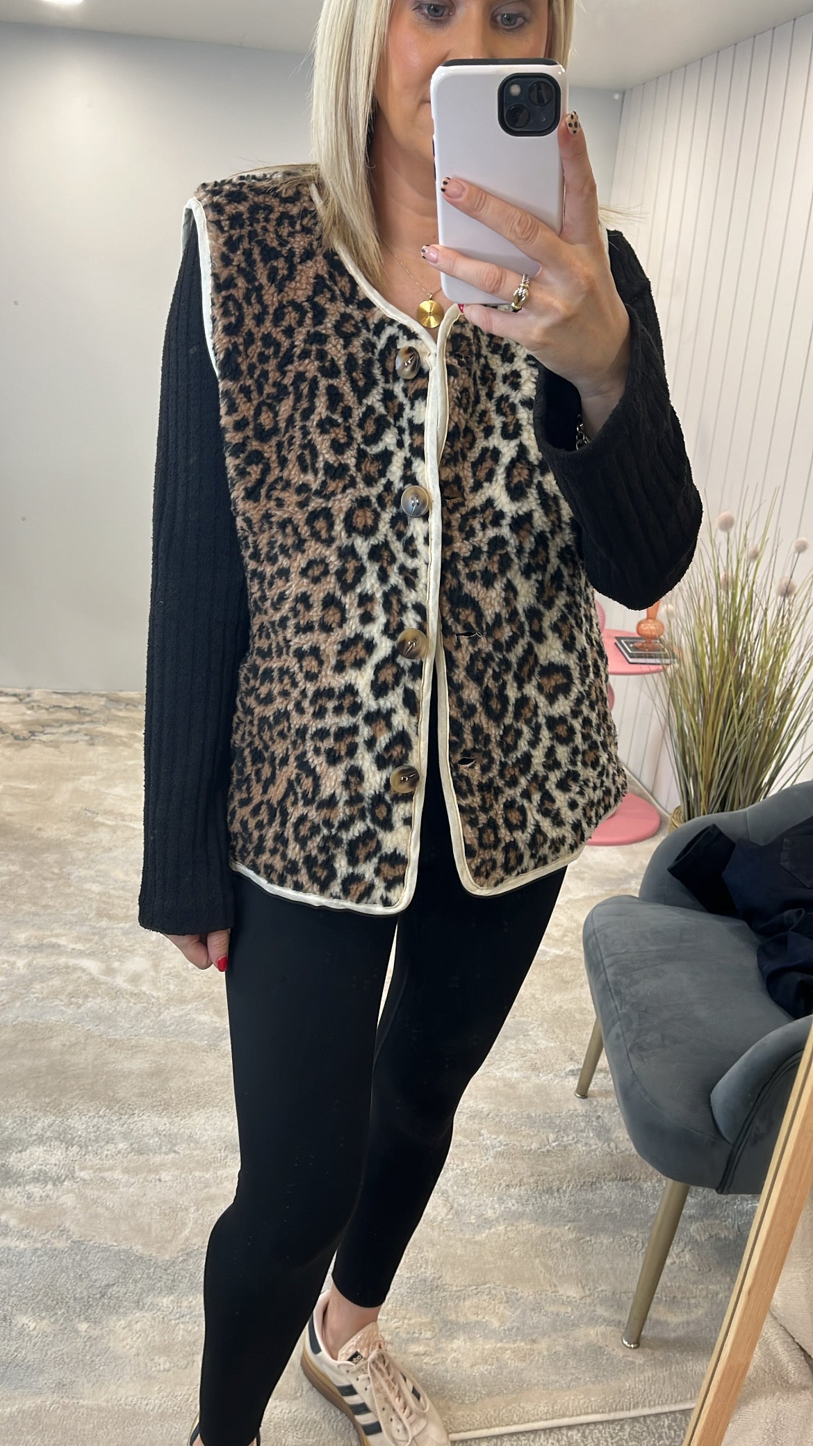 Leopard gilet (teddy fleece)