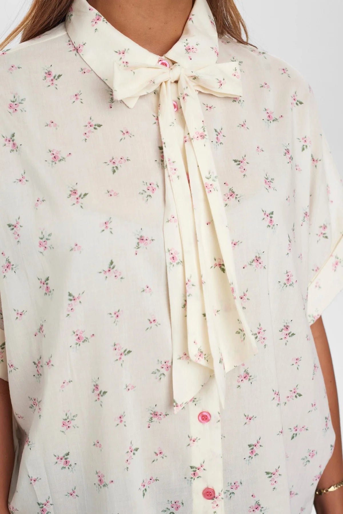 NULULIANA SS BOW SHIRT - Pristine