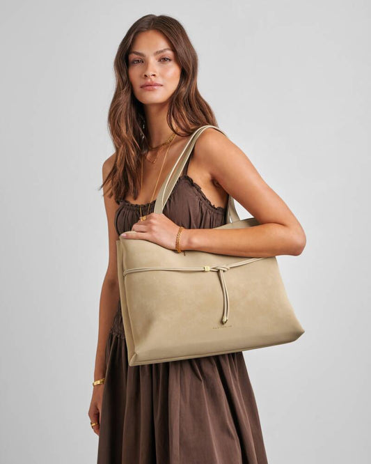 Lori tote bag