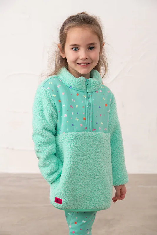 Cassie Fleece