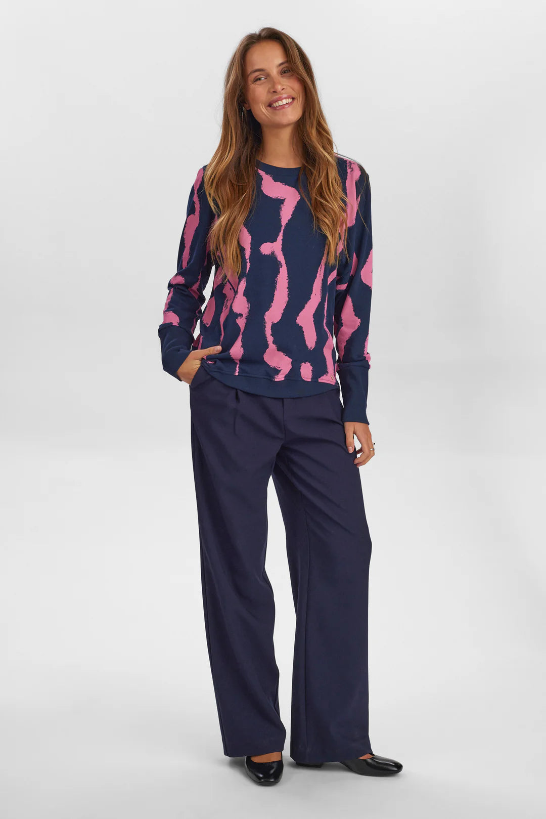 NUNIKOLA STROKES SWEAT- PINK CARNATION