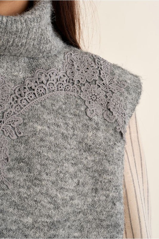 Grey Sleeveless knit